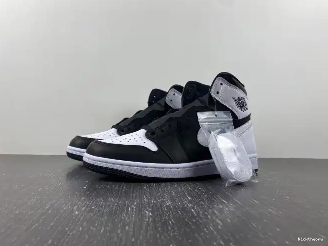 Jordan Reverse High Panda 1 OG Air DZ5485-010 0611